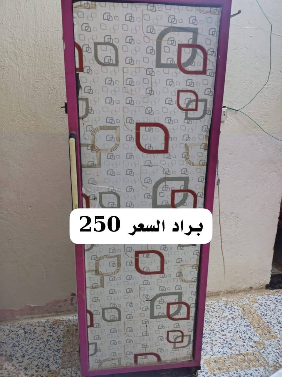 غراض مطعم كاملة ونظيفه كلها جديده استخدام قليل 

للاتصال *********** عمارة, ميسان
