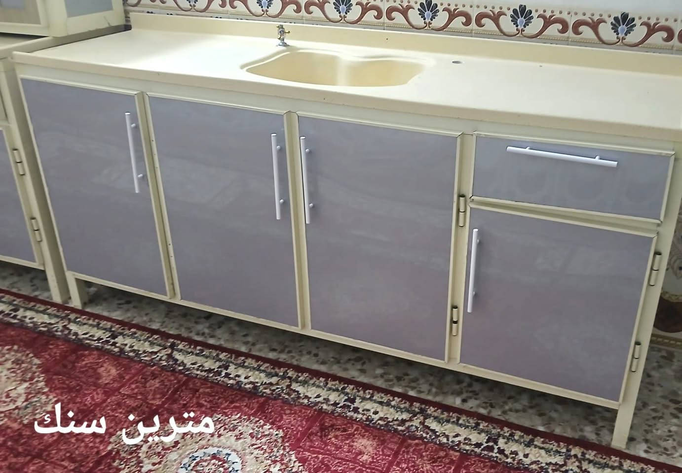 كاونتر المنيوم الثكيل قياس 16متر نظافه 90% كله مرمر شراي اتفضل خاص خاص أو اتصل على الرقم*********** ويوجد توصيل محافظات
