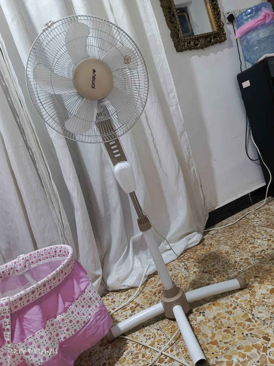 كريكوت • مروحة كهربائية • بدون شحن