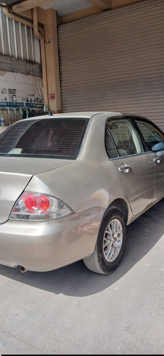 لانسر ٢٠١٠ • بدون ضربه • رقم اربيل