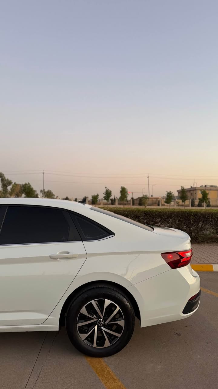 ﷽☑️
 
 سعر 139  وەرەقە ✅ مەجالیکی کەم 

           VOLKSWAGEN JEETA S  🤍

جیتا 2024 مواسەفات S
تەنها 22 Miles رۆشتوە
سوکان فۆلیوم + شاشە  
 + دەسک بەسمە + سنوق بەسمە + شەخاڵ
ڕادار پێش + دواوە + لاتەنیشتەکان+ خەتی جادە 
تەحدید سورعە + لایت لید 

3VW5M7BU8RM068721

تیبینی : سیارەکە تەنها بۆنیت و  چاملغى سبوغه بئ ناو بی پشت و پیش کەپس  
ژمارە تەلەفۆن 
*********** whatsApp أربيل, العراق

