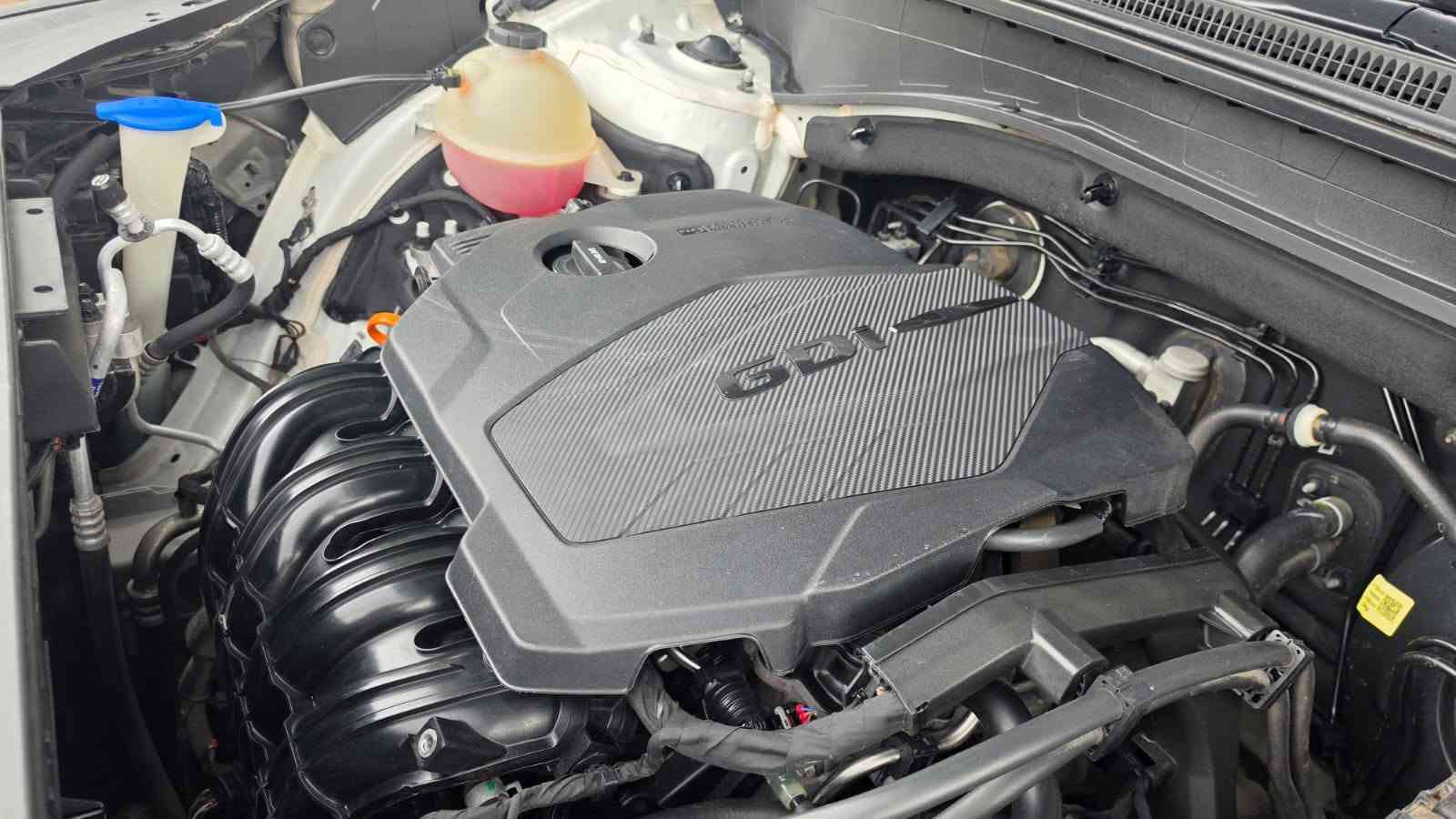 السعر 180 ورقه و بها مجال بسيط
🚘 هونداي سنتافي 2022 Black Edition
السيارة باسمنا وشرط التحويل، نظيفة ومواصفاتها حلوة
🔹 المواصفات:
✅ فور ويل 4WD
✅ فول بصمة
✅ تشغيل عن بُعد
✅ Auto Stop
✅ رادار أمامي وجانبي
✅ حساسات خلفية
✅ كشنات أمامية تدفئة
✅ كشن السائق كهربائي
✅ شاشة أعطال
✅ بردات خلفية
✅ صندوق كهربائي
✅ الكشنات الخلفية كهربائية
✅ مانع انزلاق
✅ نظام تحديد المسار
❌ ما بيها بانوراما
❌ الكشنات مو جلد 
ملاحظه السياره ايرباكات سليمه و بشرط الفحص
قطعتين صبغ و صور الحادث بالمنشور
📍 الممشى:79 ألف كم فقط  وقابل للزيادة— كم وليس ميل
📍 الموقع: بغداد
📞 للاستفسار والتواصل:
*********** بغداد, العراق
