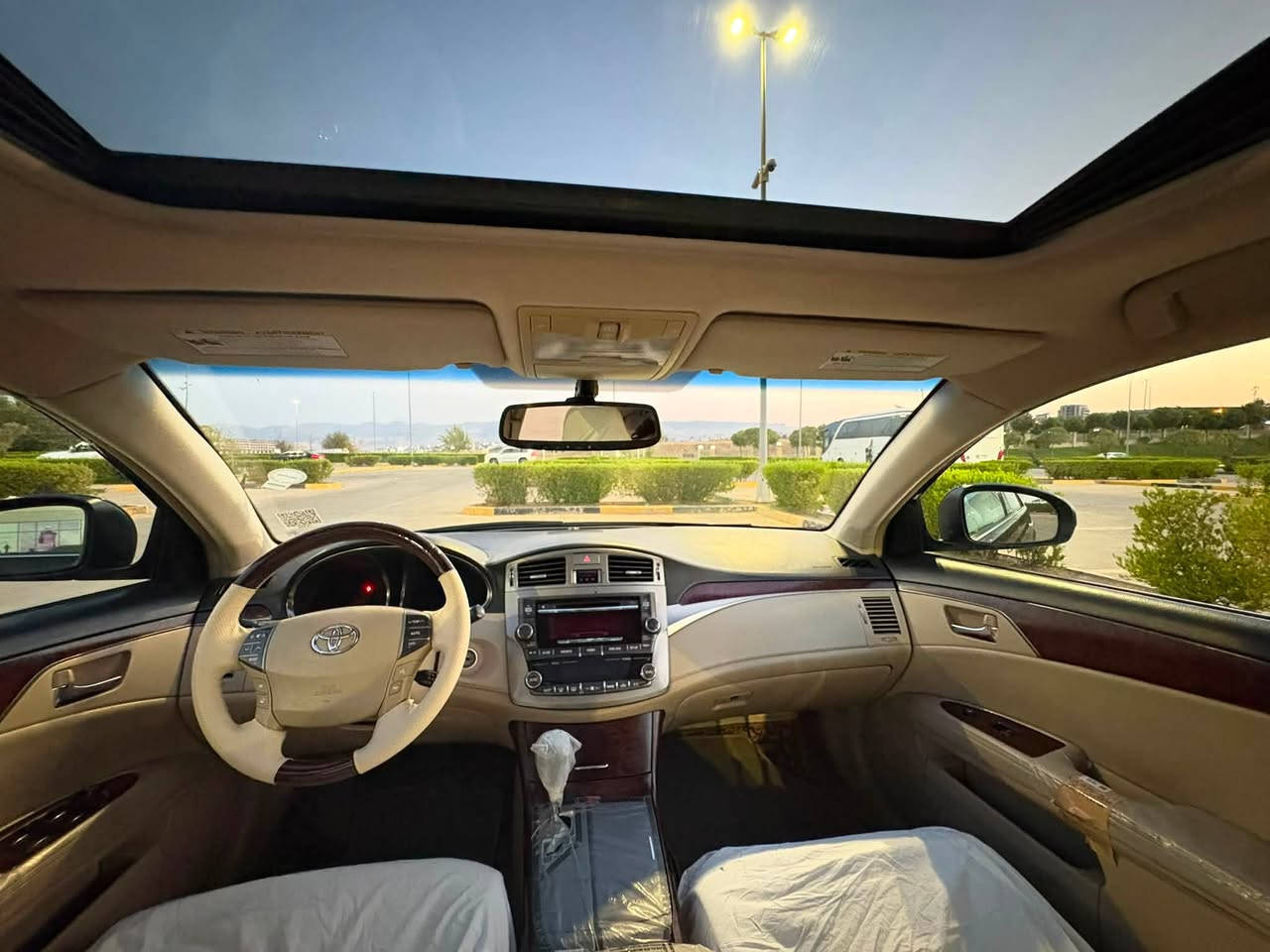 toyota avalaon 2011
ئه‌ڤه‌لۆن لۆك 
دوبه‌ی ساخ بێ ده‌عم بێ بۆیاخی عێراق و دوبه‌ی 
ته‌نها 4 پارچه‌ی به‌س په‌مپی ئه‌مریكایه‌ به‌شه‌رتی ئه‌وه‌ی نوكه‌ چه‌كوشی پێوه‌ بوو 500$ ببڕه‌ 
لۆك له‌ ناو پاكه‌ت   زۆر زۆر تازه‌یه‌ 
***********
كۆدی بۆ كراوه‌ باركۆدی وه‌رگرتووه‌ به‌ شه‌رت 
شوێن : سلێمانی
