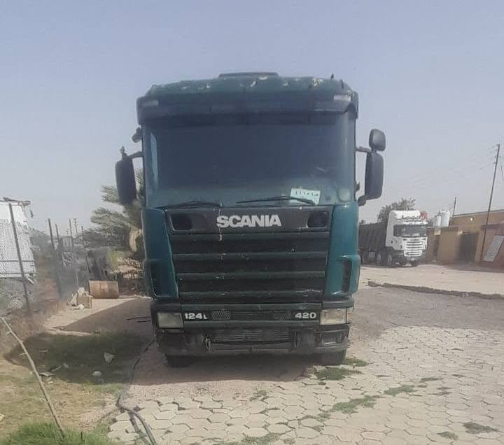 للبيع سكانيا موديل 2003 رقم بغداد سنوية لل2028
سيارة خير من الله مكينة 6انجكتر 
كير 900 مجموعة 2028
مكاني البصرة رقم الهاتف ***********
