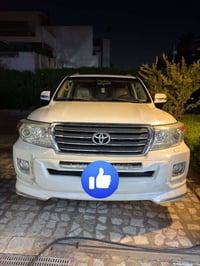 الاندكروز موديل 2013  فول مواصفات محرك 6 سلندر مكفولة ما عدا الدعاميات...