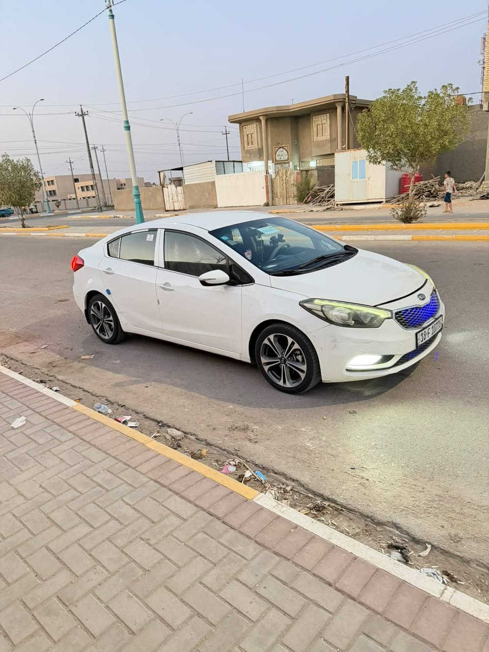 سيراتو 2014 رقم بابل دولي جديد بسمي سياره جاهزه مكينه كير تبريد حداديه تخم تاير بيه رش كصه البنيد اشبر وطرف جاملغ  السايق بدون تبديل ولا معجون والباقي مكفول السعر 115وبيه مجال المكان السماوه المركز لاستفسار لاتصال ع رقم ***********
