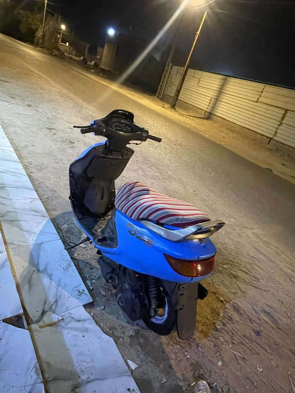 فراشه فحل اصل  جاهزه كله سلف هندر مكينه شرط نعومه سعره 350 وبيه مجال رقمي ***********
