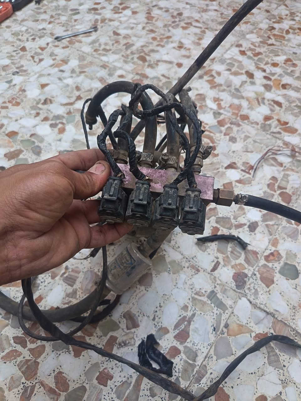 السلام عليكم عندي منظومه مال غاز للبيع ***********  سعرها 200 بها مجال
