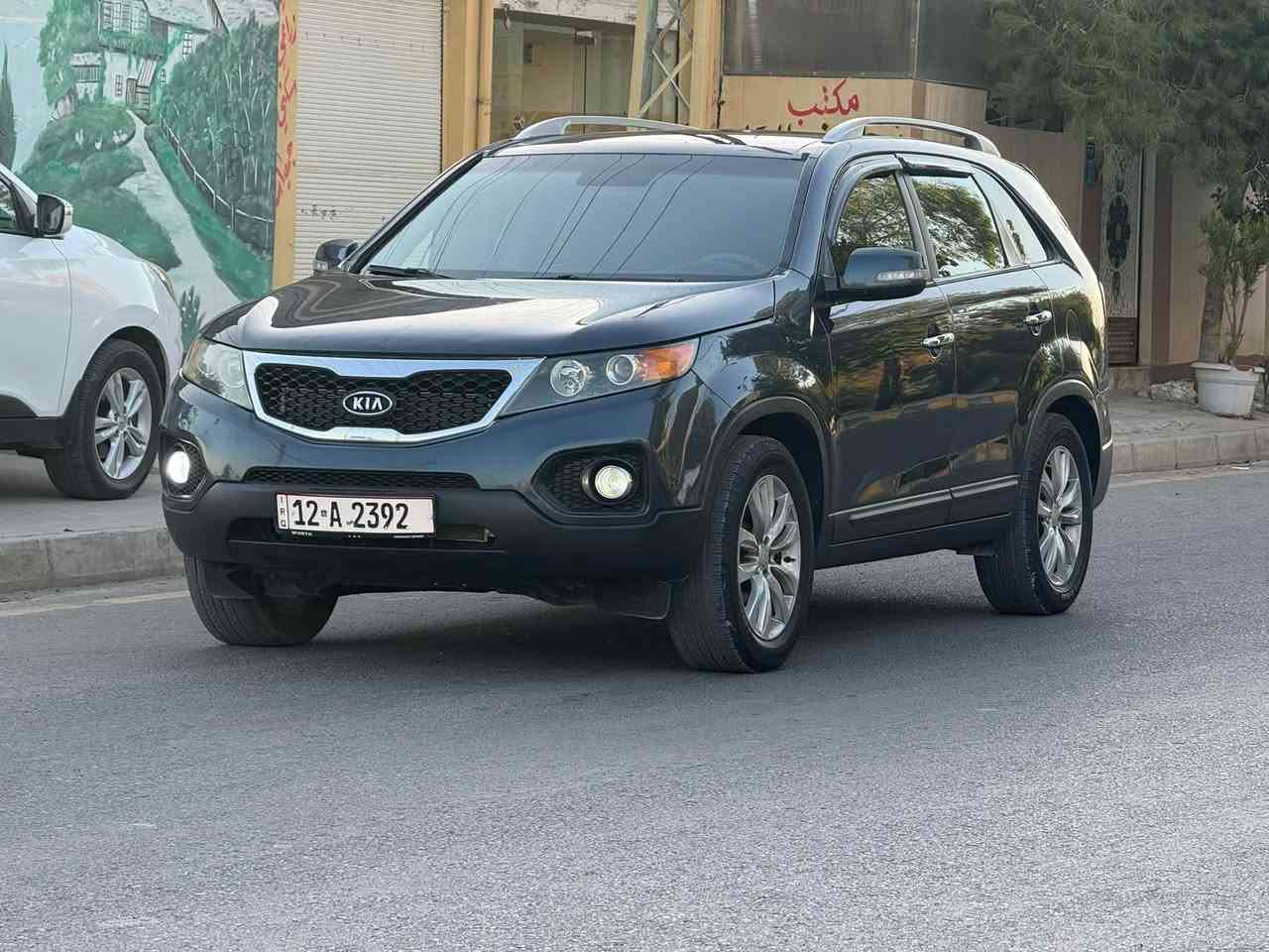 كياه سيرنتو الفين أو عشره  سياره فول وحد عل وحد سياره بيه قطعه صبغ قطعه تبديل سياره خليجي سياره بسمي إني اشرعي سياره حيل نضيفه ول سعر ١٢٥ أو بيه مجال ؟؟***********؟؟ ***********

