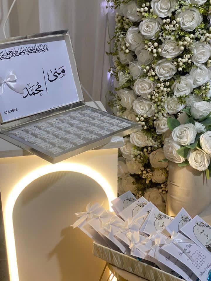 #كوشات_لمسه_الافراح  اجمل الديكورات  الحديثه وجميع الالوان وانسب الاسعار🔥
العروض مستمره ويانا الفرحه بفرحتين🤍 
#كوشات ##حنه #مهر #عرس #خطوبه ‏‪***********‬‏
