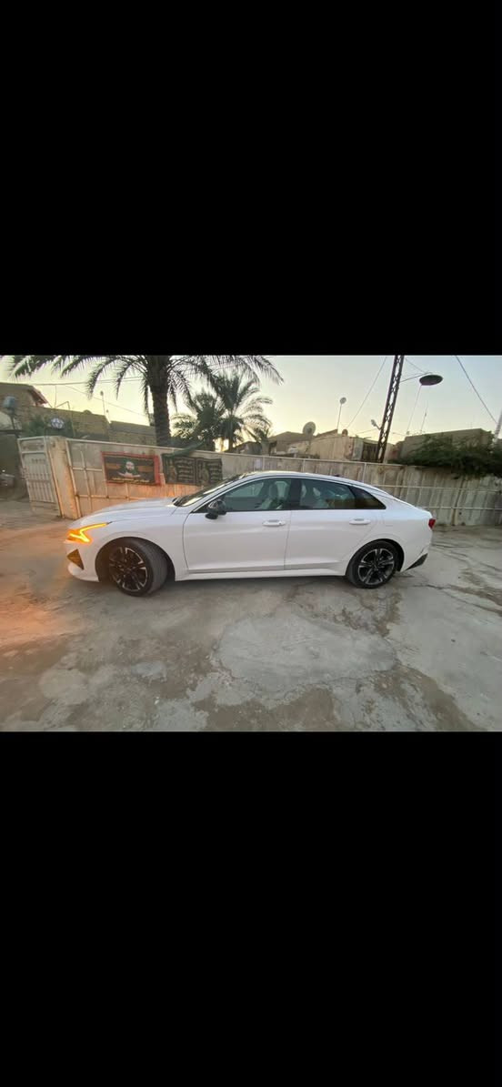 K5.  موديل 22.  سياره جديده للاستفسار الاتصال ***********
