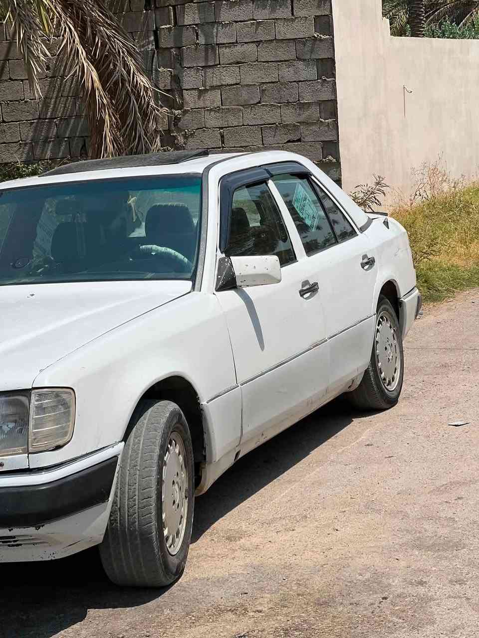 سلام عليكم مارسدسً دبه مديل 86رقم ديالي سعر 39.                                                 سنويه ٢٨ تفاصيل تصال ***********مكان سيارة ديالي دلي عباس
