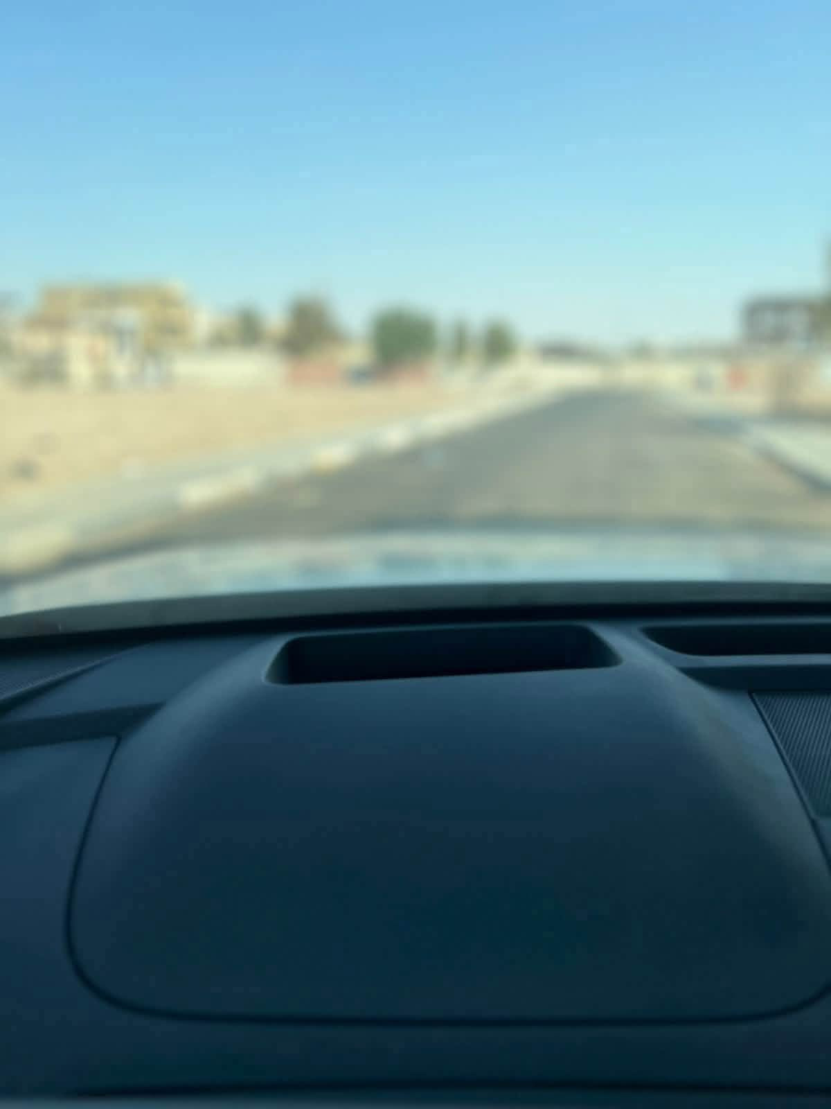 يالله سعر 268 فقط الشري يتصل
🚘 للبيع | كيا سورينتو 2024 – 

فول مواصفات 🚘

🔥 وكالة خليجية

✅ ضمان أكدال

📅 موديل 2024

🛣️ الممشى: 55,000 كم

💰 السعر:بلاش 🔐 

✨ المواصفات:

• فتحة بانوراما

• رادار ومثبت سرعة ذكي

• شاشة كبيرة مع Apple CarPlay وAndroid Auto

• تشغيل بصمة ودخول ذكي

• مقاعد جلد كهربائية

• شاحن لاسلكي

• نظام صوتي فاخر

• تحذير النقطة العمياء

.سياره 6سلندر 

.باسمي شخصيا 

.مكفوله من جميع النواحي

• الحفاظ على المسار

• حساسات أمامية وخلفية

• باب خلفي كهربائي

• إضاءة LED كاملة

• 7 مقاعد

• مكيف أوتوماتيك ثلاثي المناطق

• السيارة فول مواصفات

🚗 السيارة بحالة ممتازة، جاهزة للفحص كفاله بسمي تصال مكاني بابل رقم ***********
