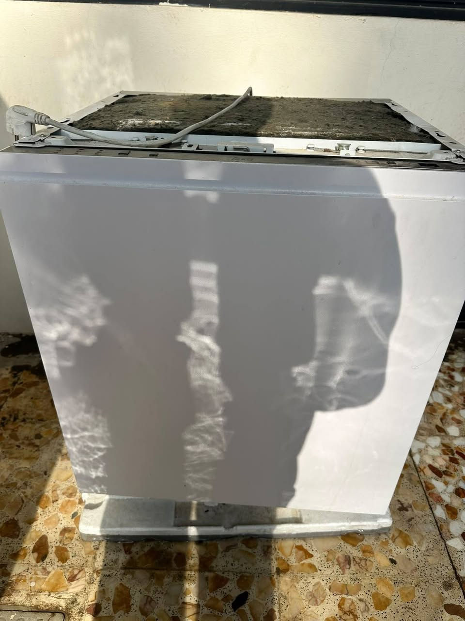 سلام عليكم للبيع 
75 ثلاجه كلش نضيف وضمان 
75 غساله صحون بيه عطل بصيط
60 مبرده شغاله سرعتين بيصبغ زنجاري
