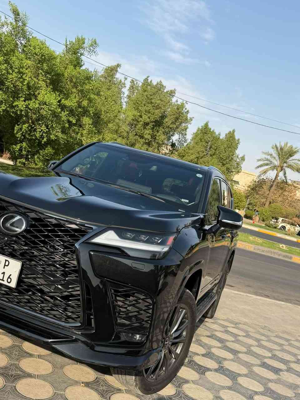 لكزز2024fsport 1of1
فول مواصفات ماشيه 20الف  والكزز معروف مواصفاتها
مكانها بغداد
للاستفسارا اكثر ***********
