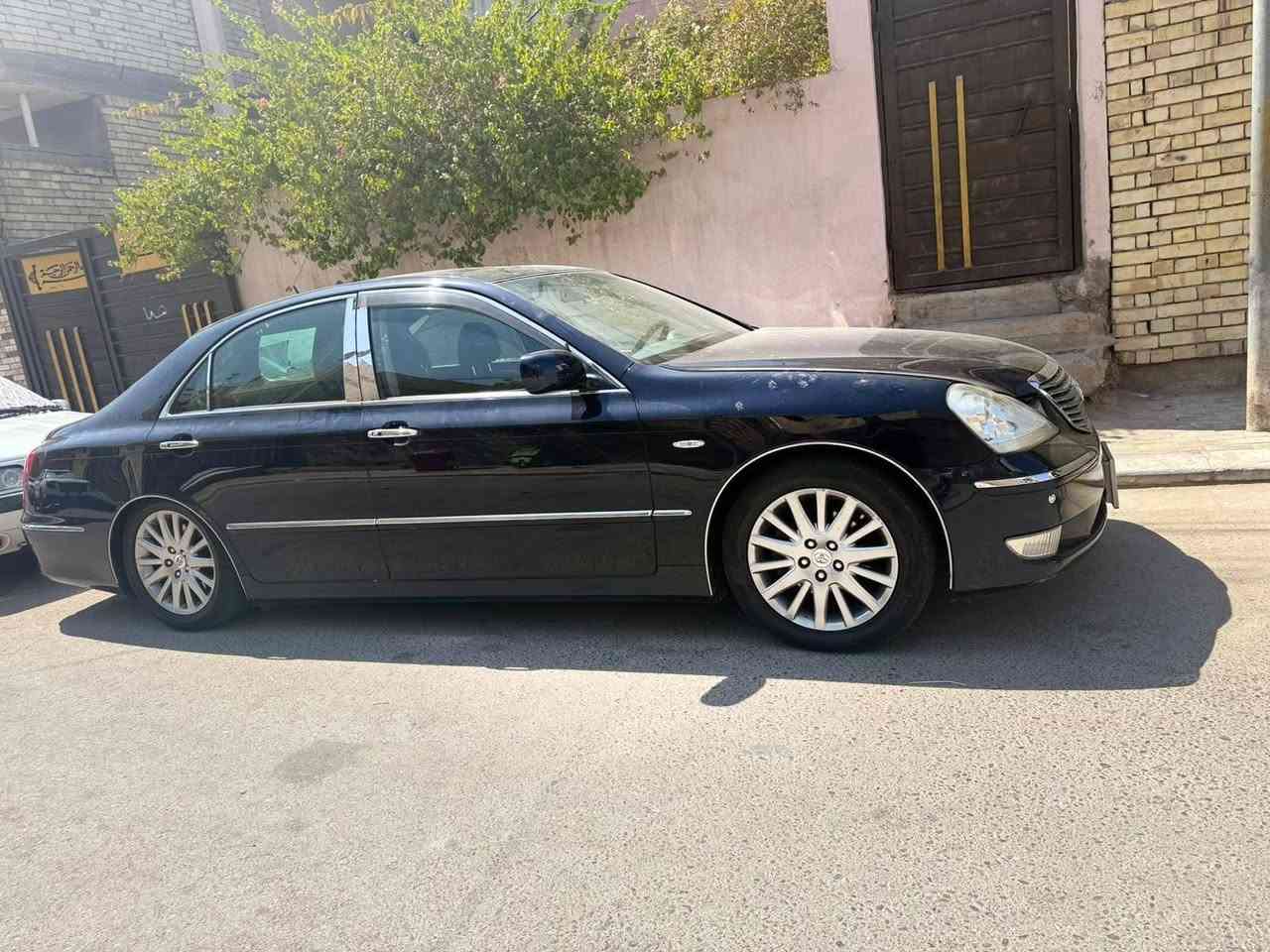 ماجسته 2005 سياره فول
5بصمات فتحه بصمه جلد تحكم ستريت 
سياره بسمي مداور جديد قبل شهر 
سياره مابيه نقص برغي سياره كفاله عامه مكاني كربلاء
تبريد 3قطعه مكينهV8 تخزين كشنه3وضعيات
 رقم صاحب سيارة ***********

السعر 🟩165 وبيه مجال
