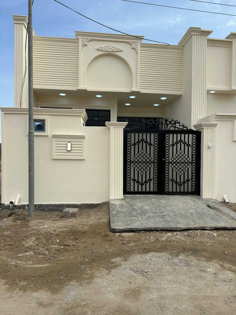 طابق ونص • ١٢٥م • طابو صرف