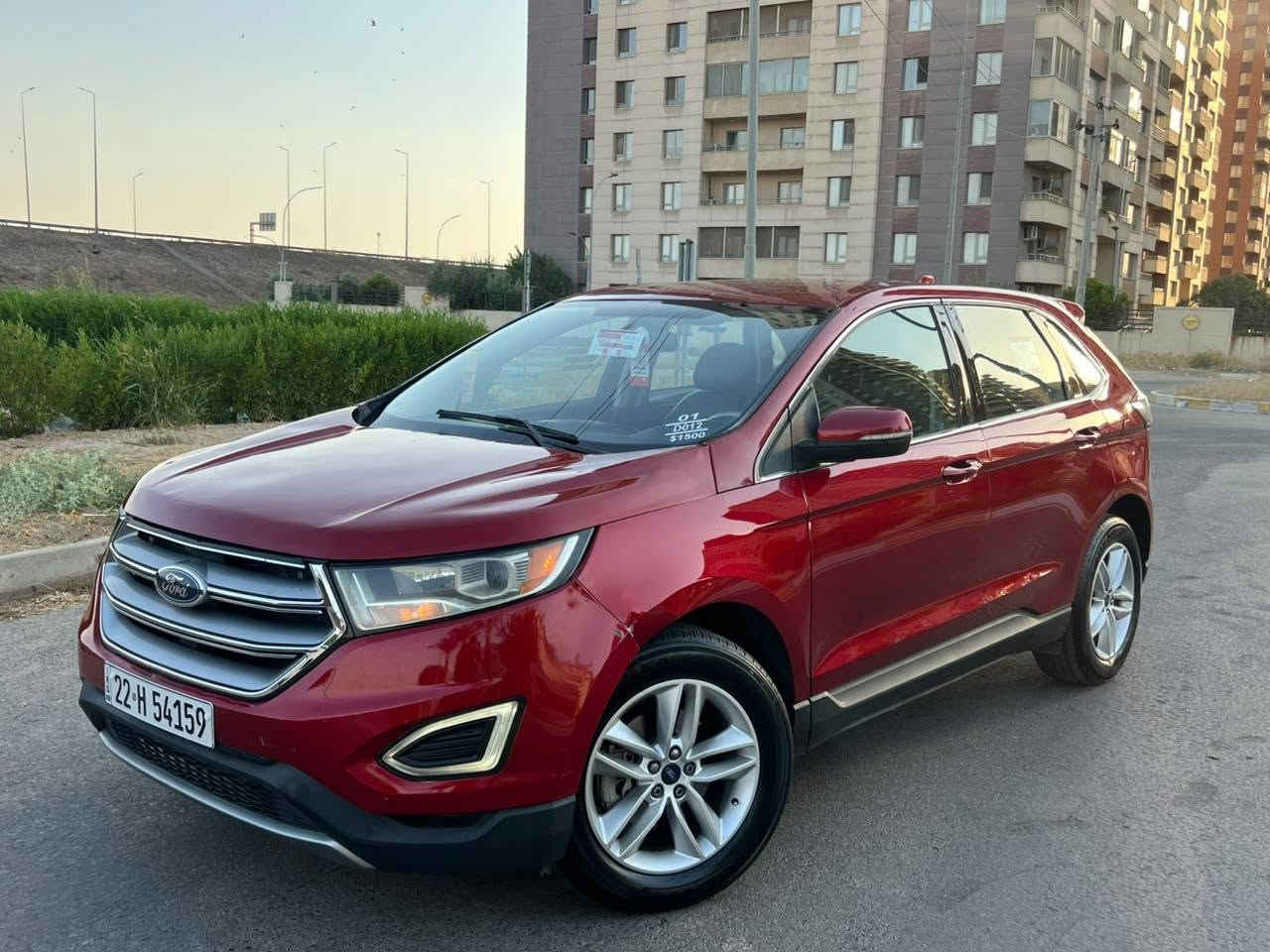 🚗 Ford Edge 2017 SE بۆ فرۆشتن 🚗
* **مۆدێل:** 2017
* **مواستەفات:** SE (فول مواسەفات)
* **تایبەتمەندییەکان:** شاشە گەورە، بەصمە، شەغاڵە و چەندین مواسەفاتی تر...
* **بۆیاخ:** دوو پارچەی بۆیاغە + بستێک پێدارە
* **دۆخ:** زۆر خاوێنە و ماڵی دۆستە
* **شوێن:** هەولێر
* **نرخ:** $9,800 (۹۸ وەرەقە) - کەمێک مەجالی تێدایە
📱 **بۆ پەیوەندی و واتسئاپ:**
* ***********
* ***********
🚗 فورد إيدج (Ford Edge) 2017 SE للبيع 🚗
الموديل: 2017
المواصفات: SE (فول مواصفات)
المميزات: شاشة كبيرة، بصمة، تشغيل عن بعد، وغيرها من المواصفات...
الصبغ (الدهان): قطعتين صبغ + شبر تعديل (بستك)
الحالة: السيارة نظيفة جداً وخالية من العيوب
الموقع: أربيل
السعر: 9,800$ (98 ورقة) - مع مجال بسيط للتفاوض
📱 للتواصل والواتساب:
***********
***********
