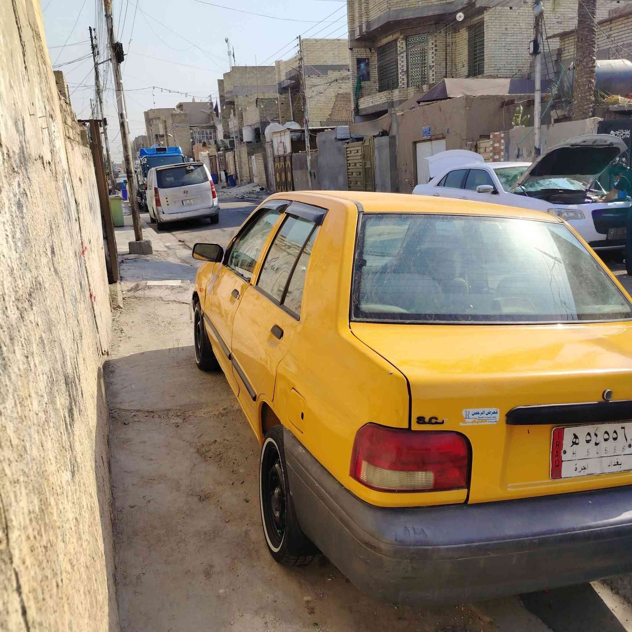 السلام عليكم سايبه موديل 18 للبيع مكينه كير خير من الله السياره معمره تعمير جديد صدر وره و كدام جديد السعر ٤٠ و بيهه مجال المكان بغداد حي النصر *********** اي استفسار انتصل عله الرقم
