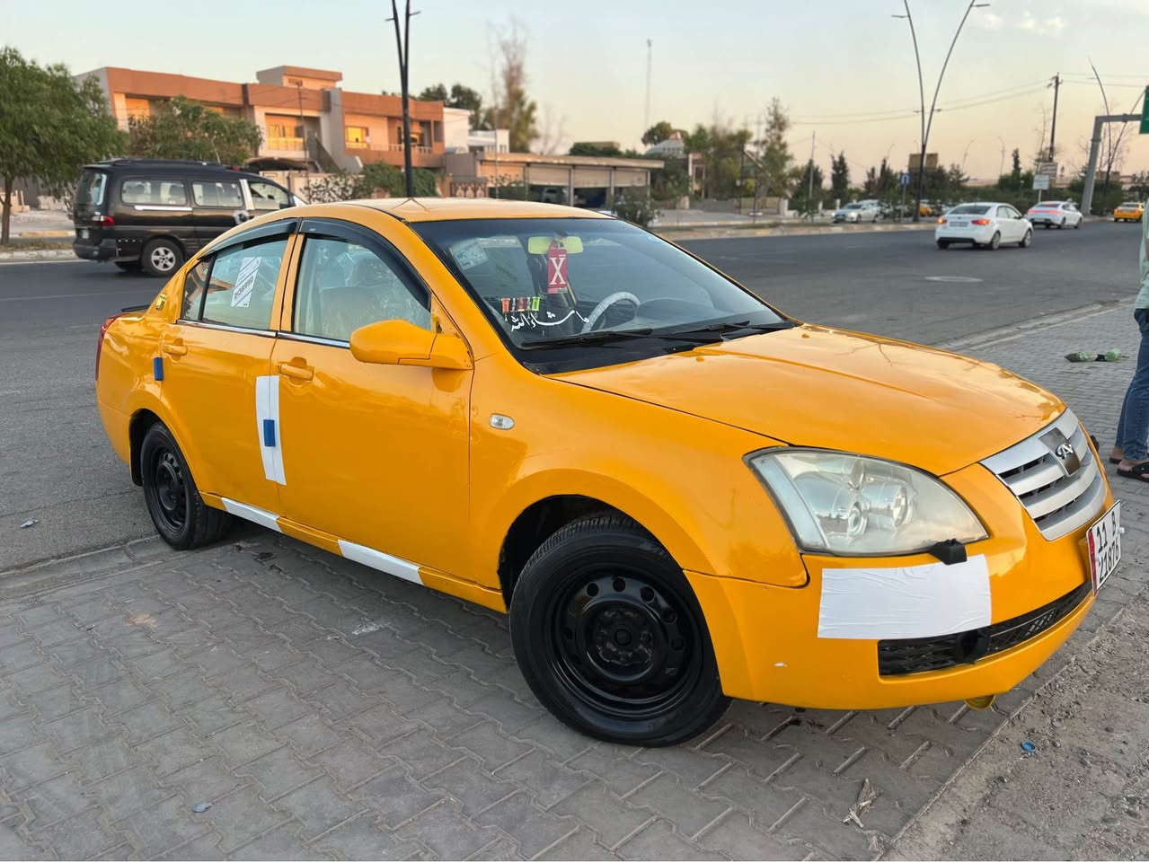 موديل 11 مشروع وطني لحد 31 
تحويل وكاله منضومت غاز دفتر بنزين 
كير محرك كامري اوتماتيك 
تخم تاير جديد سياره منقصها شي 
السعر 30 عنواني كركوك *********** كركوك, العراق
