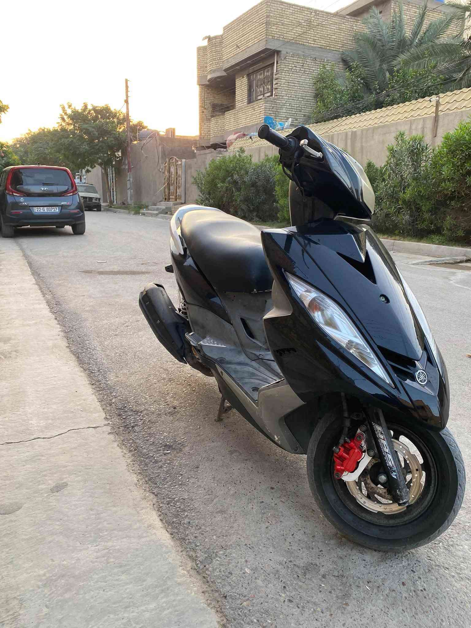 جيتي ار • بحاجة تصليح • خدوش