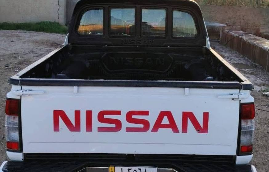 نيسان البيع أو مراوس اتصل السعر خاص ***********
