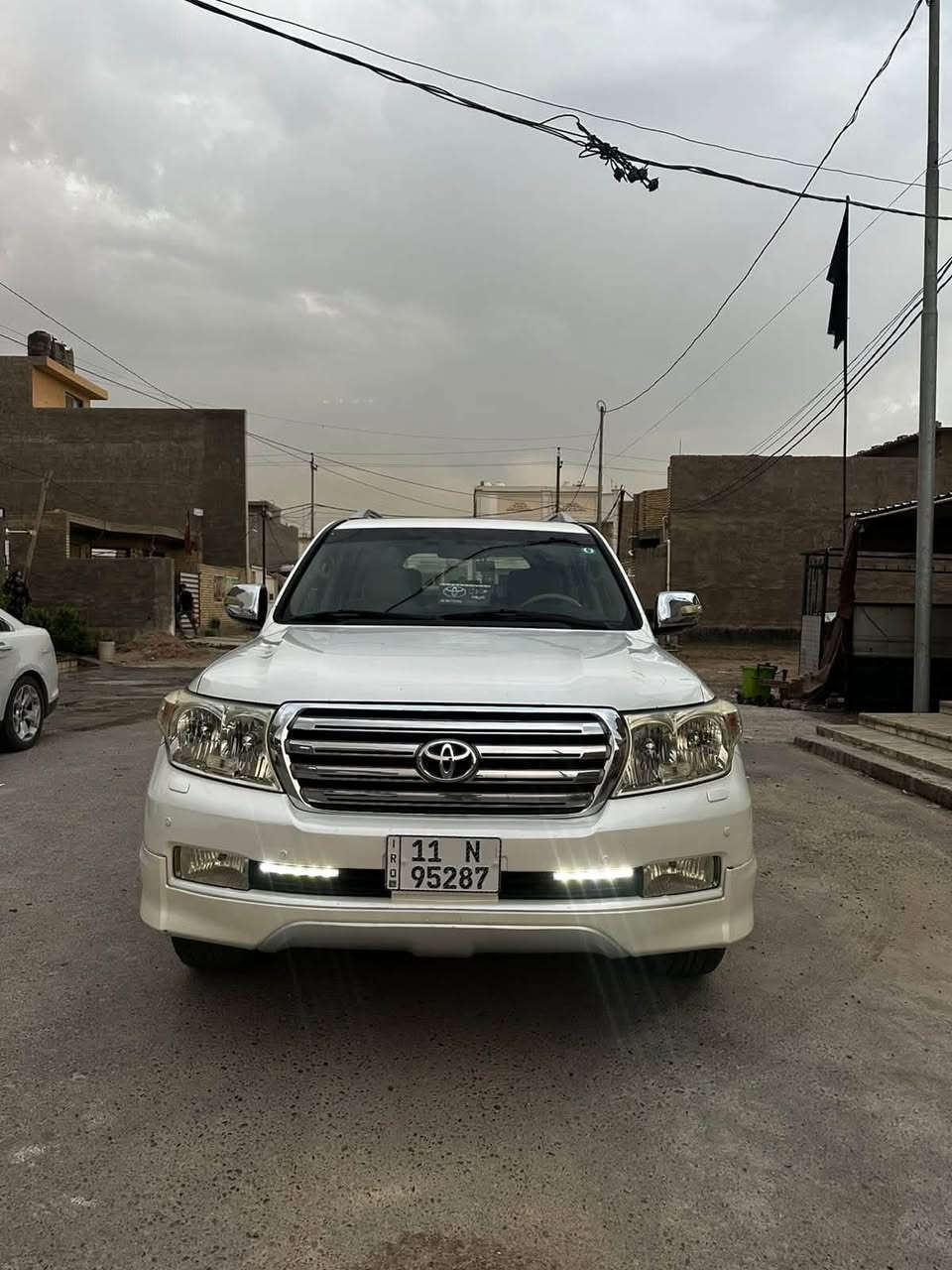 لاندكروزر ستينيه • ٢٠١١ • فول مواصفات