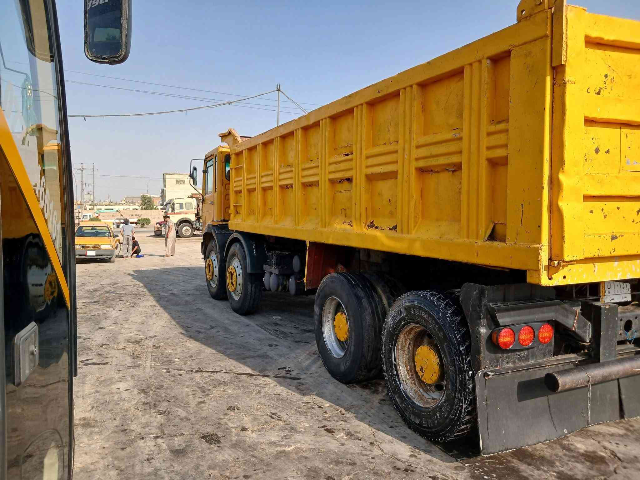 مال للبيع موديل 82 اقرب بلادي شاص عالي مجموعه جيش رقم بغداد 28 مجدده***********
