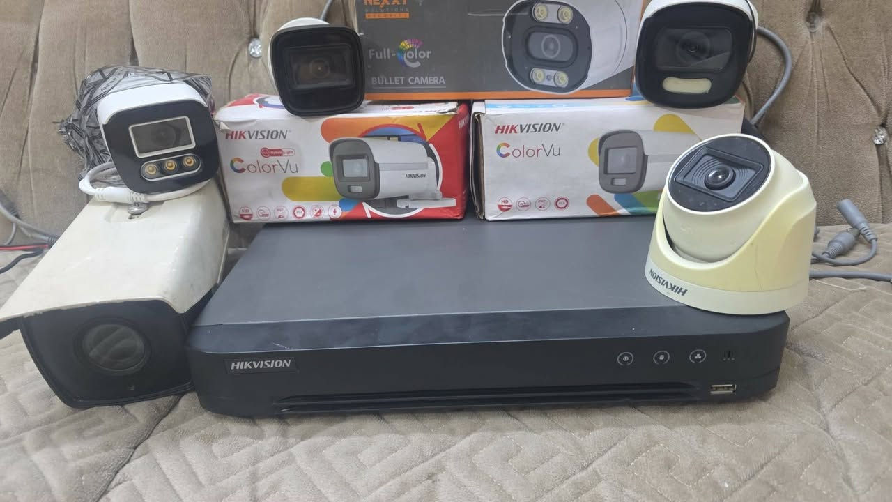 منظومه كاميرات هكفجن ٨جنل ٨ميكا 4k مع هارد نص تيرا مع ٨ كاميرات وكيبل hdm4k
بغداد الكريعات 
***********
***********

نص مكتوب في الصور:
- 1920*1080/60HZ 1024*768/60HZ 1280*720/60HZ 1280*1024/60HZ 1920*1080/60HZ(1080P) 2K(2560*1440)/60HZ 4K(3840*2160)/30HZ
- era 01 NO VIDEO الإشارة الرئيسية (مستمرة) صوت وفيديو 1920*1080(1080P) 3840*2160(8MP) 2560*1944(5MP) 2560*1440(4MP) 1920*1536(3MP) 1920*1080(1080P) 1280*720(HD720P) 960*576(WD1) 704*576(4CIF) 640*480(VGA) 352*288(CIF) الكاميرا نسخ إلى