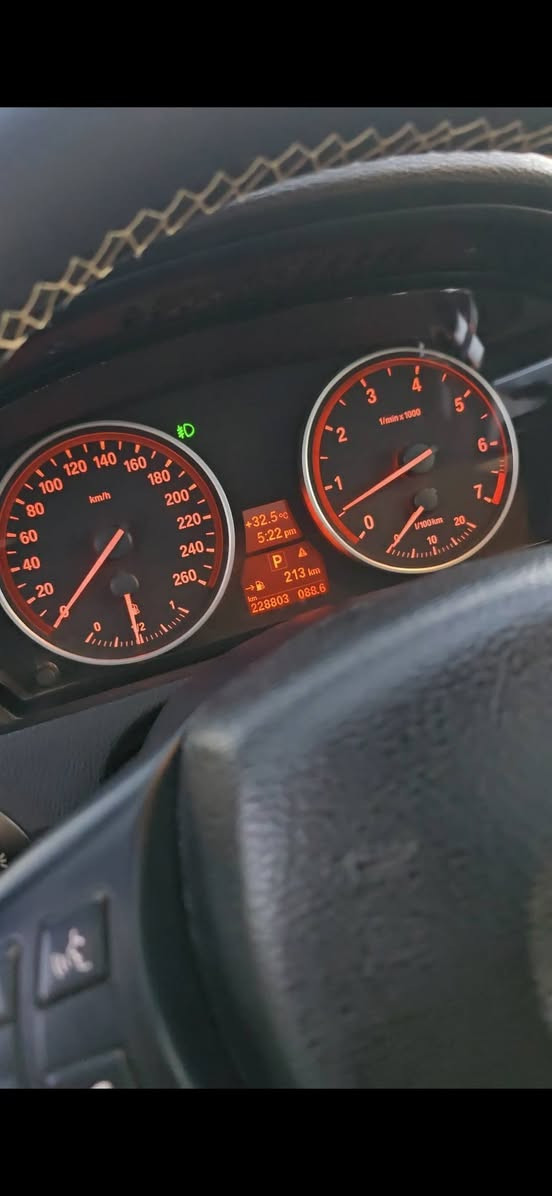 السلام عليكم X5.  2009  خليجي كفالة ماعده دعاميات صبغ لسياره فول مواصفات *********** سعر 150$ وبيه مجالي لشراي
