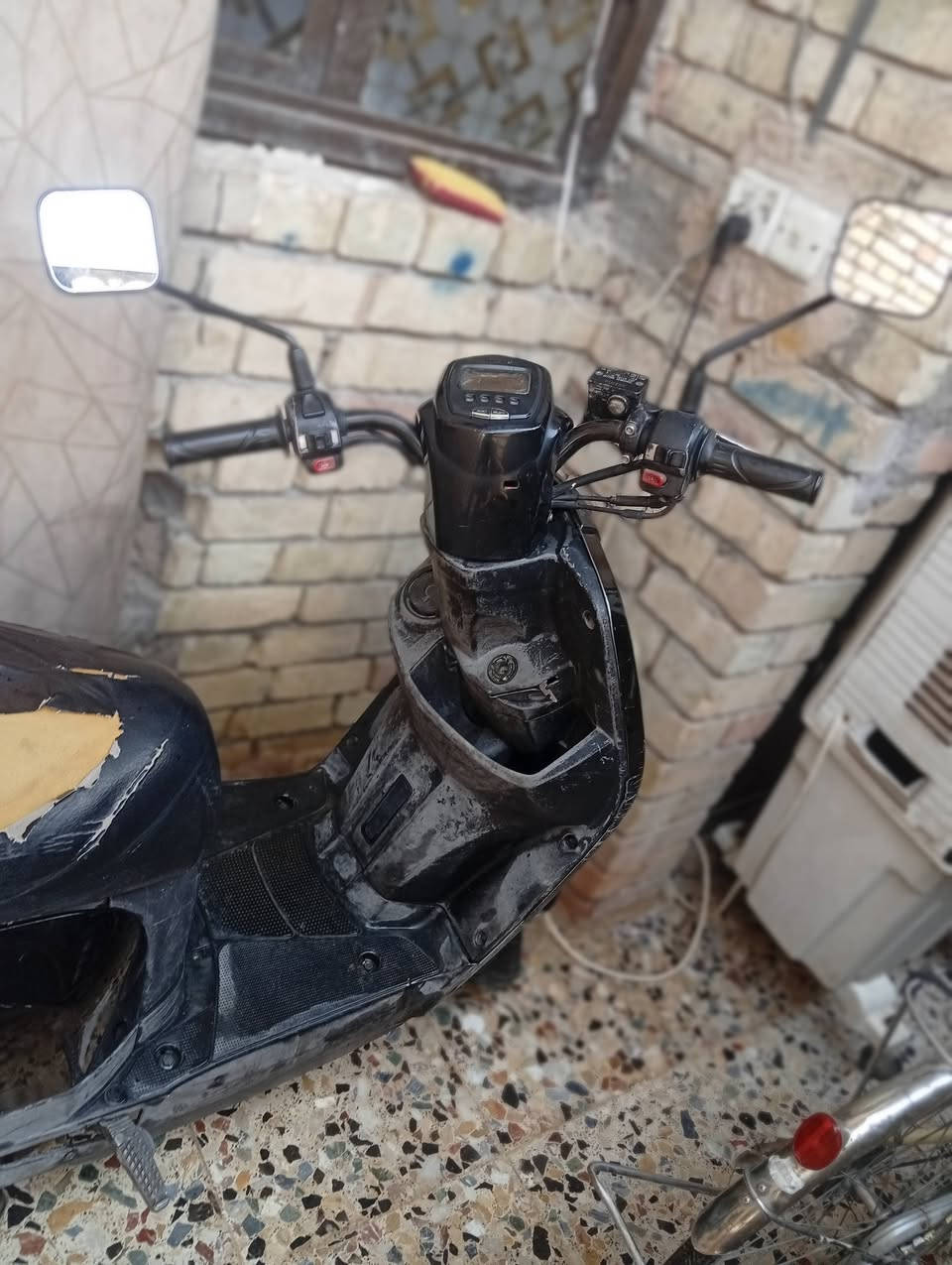 سلام عليكم دراجه بوليس نوزل ياباني بعتهي بحالتهه رمبه صالهه 8شهر ما متعوبه سعر 550 مكاني بلديات متواجد خاص ***********

