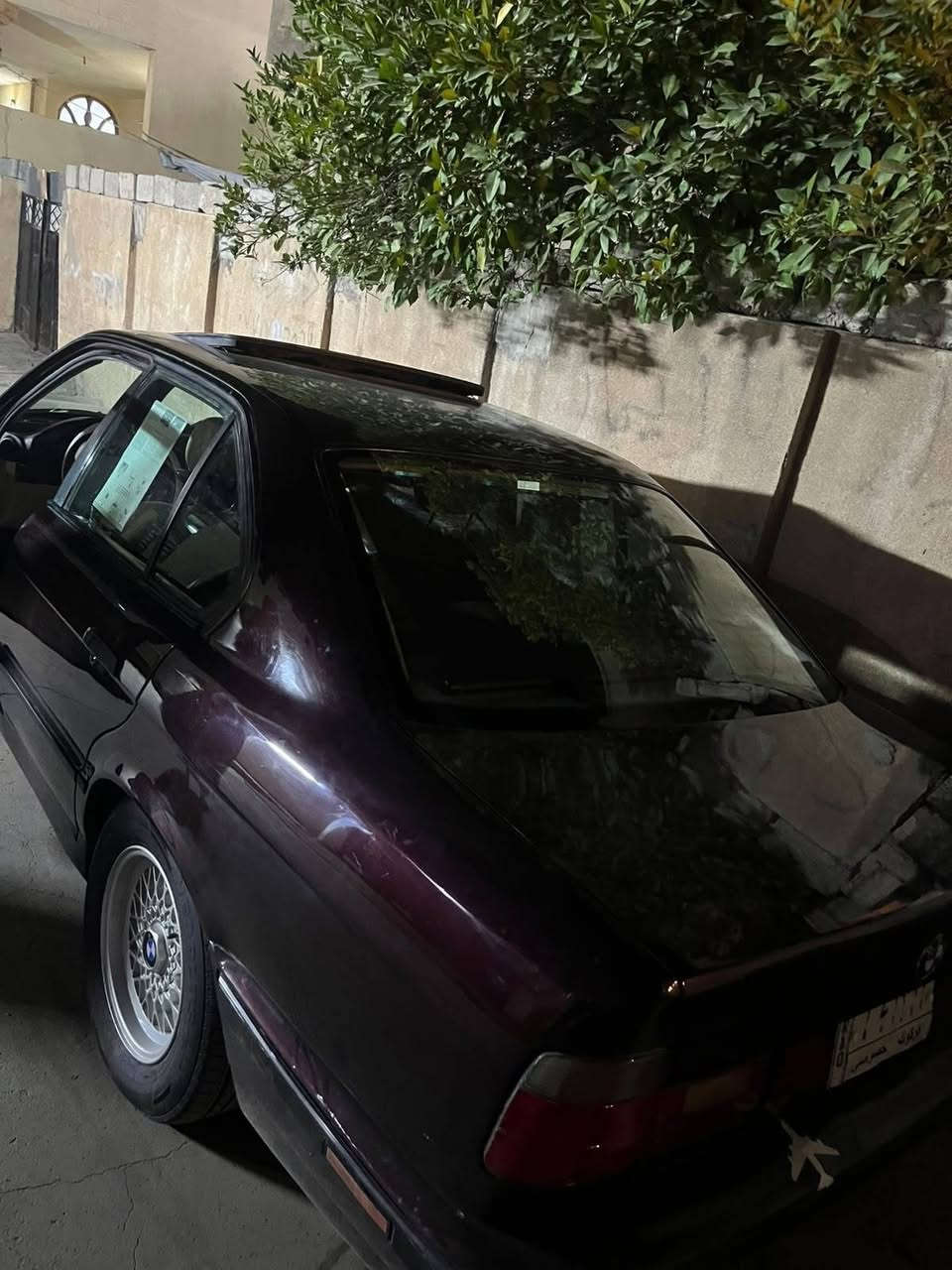 سلام عليكم سياره بي ام للبيع سياره بدون طربه سياره كيره محرك شرط 525 بلادي تايرات جديد كهربايات كل شغل تبريد ثلج سياره فول كشن كهربا داخل جلد ابيض جديد سياره نضيف سنويه مشروع وطني ابسمي شرط دفتره بنزين ويا كل شرط ما ناقص شي سياره منضومه غاز هم 60 لتره موديل 91 سعر 58 وبي مجال تعاليق ما اجاوب شراي خابره ***********
