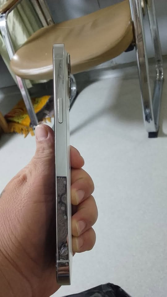 ايفون ١٣ برو ماكس ذاكره ٥١٢ بطاريه ٨١ مستعجل ع بيعته ٧٥٠ بي مجال نضيف جدا جدا ***********
