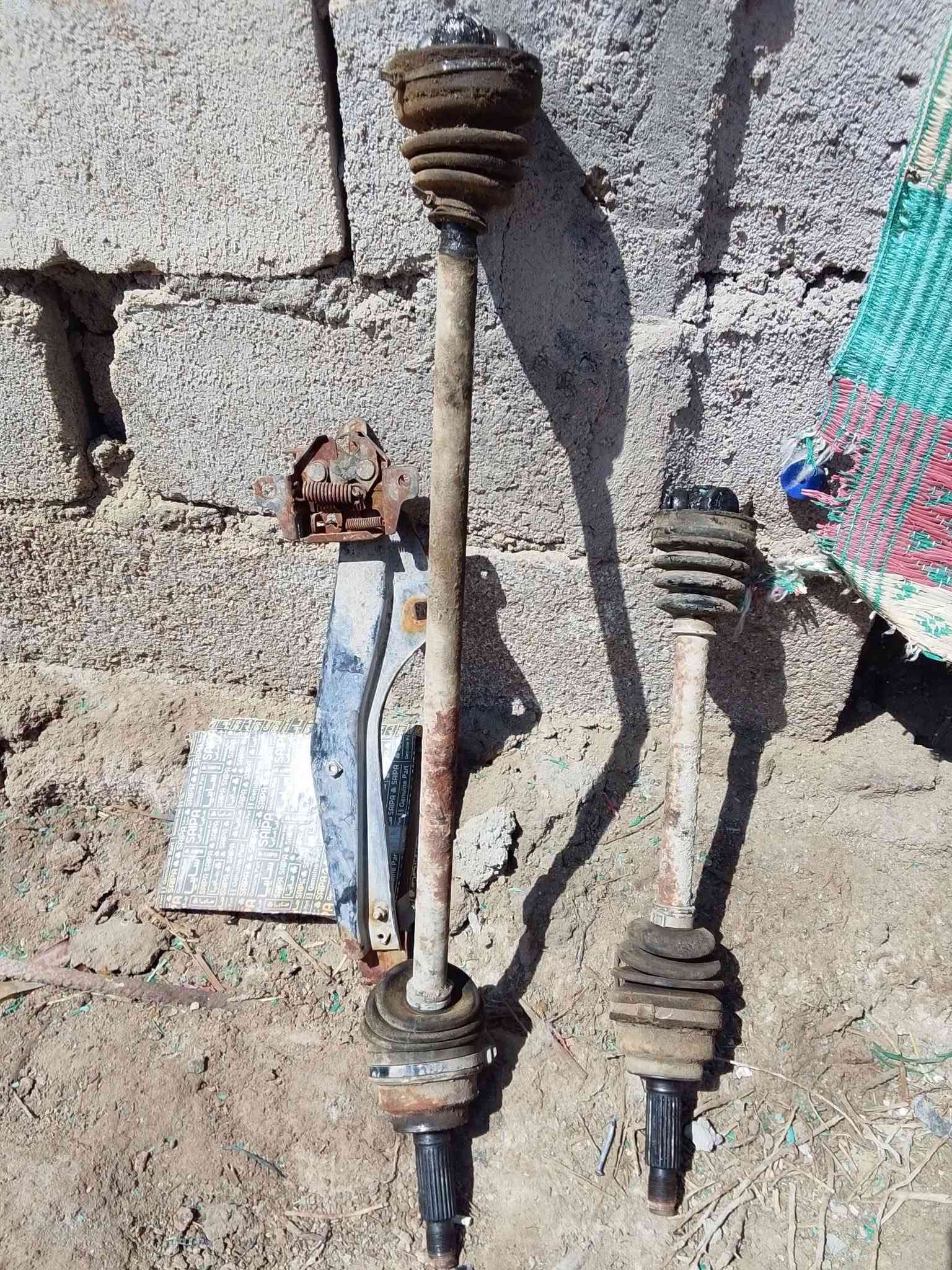السلام عليكم إخوان، عندي وجبة غراض سايبا تفصيخ نظيفة للبيع، والأسعار مناسب
عينة (كيجات): كاملة شغالة ونظيفة 👈 (20 ألف)

راديتر: نظيفة جداً وبشرط ما بيها أي ليك 👈 (20 ألف)

درايم شفت (اثنين): نظاف 👈 (20 ألف للزوج)

عصا الإشارة بالستيرن: الطقم كامل وشغال 👈 (10 ألف)

مسجل سايبا: شغال ونظيف 👈 (10 ألف)

مراية داخلية ( ال بالنص): زغيرة وأصلية 👈 (5 آلاف)

📍 الموقع: البصرة - التنومة - الصالحية.
📞 للتواصل والاستفسار: [***********] أو راسلني خاص.

