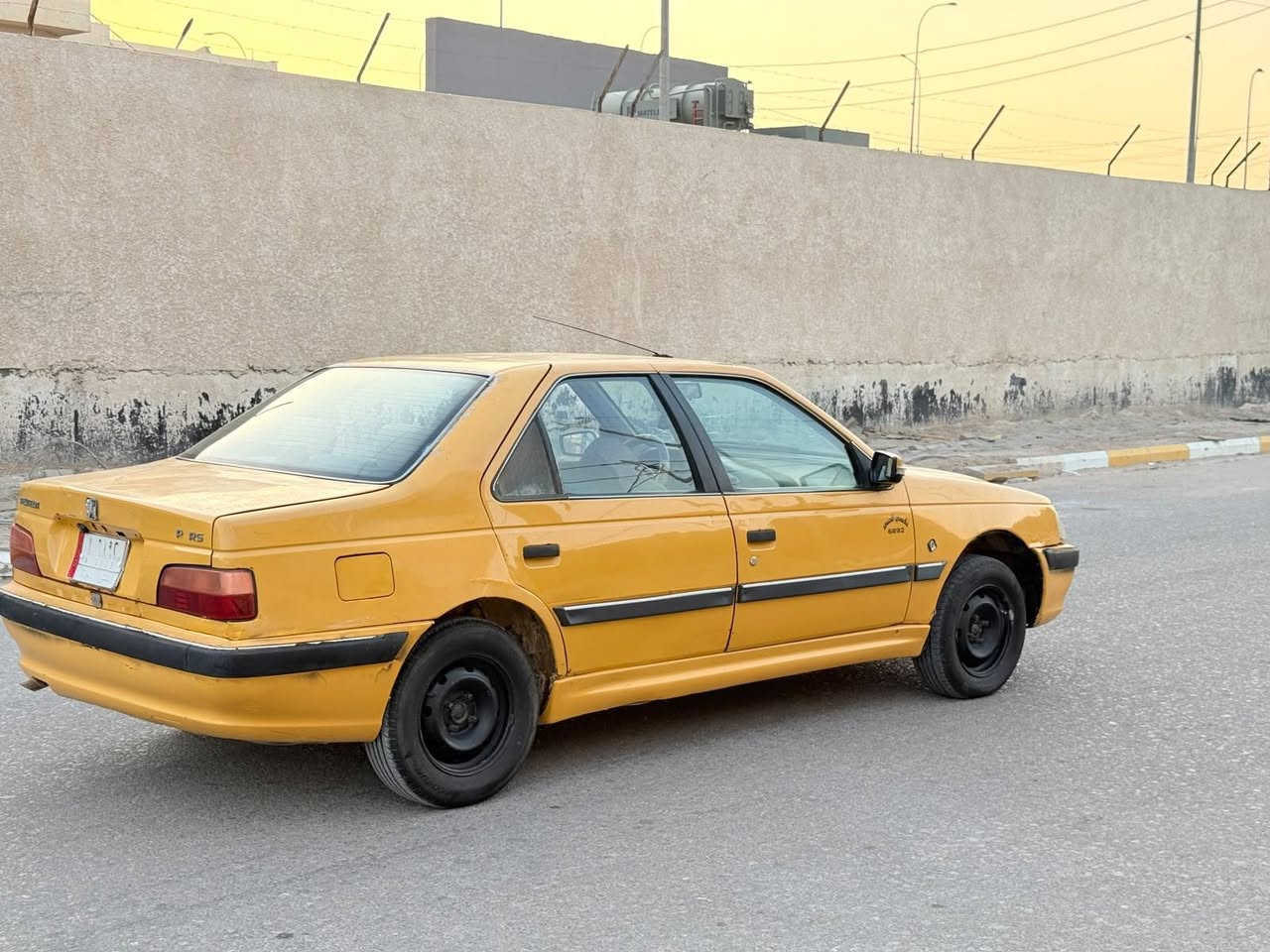 بيجو بارص 2011سياره جاهز كير مكينه حداديه تخم تاير رقم مثني بسمي سيارة بلاديه هيئه مصفره  جاهزه السعر 24وبيها مجال بسيط مكان سياره السماوه لاستفسار ***********
