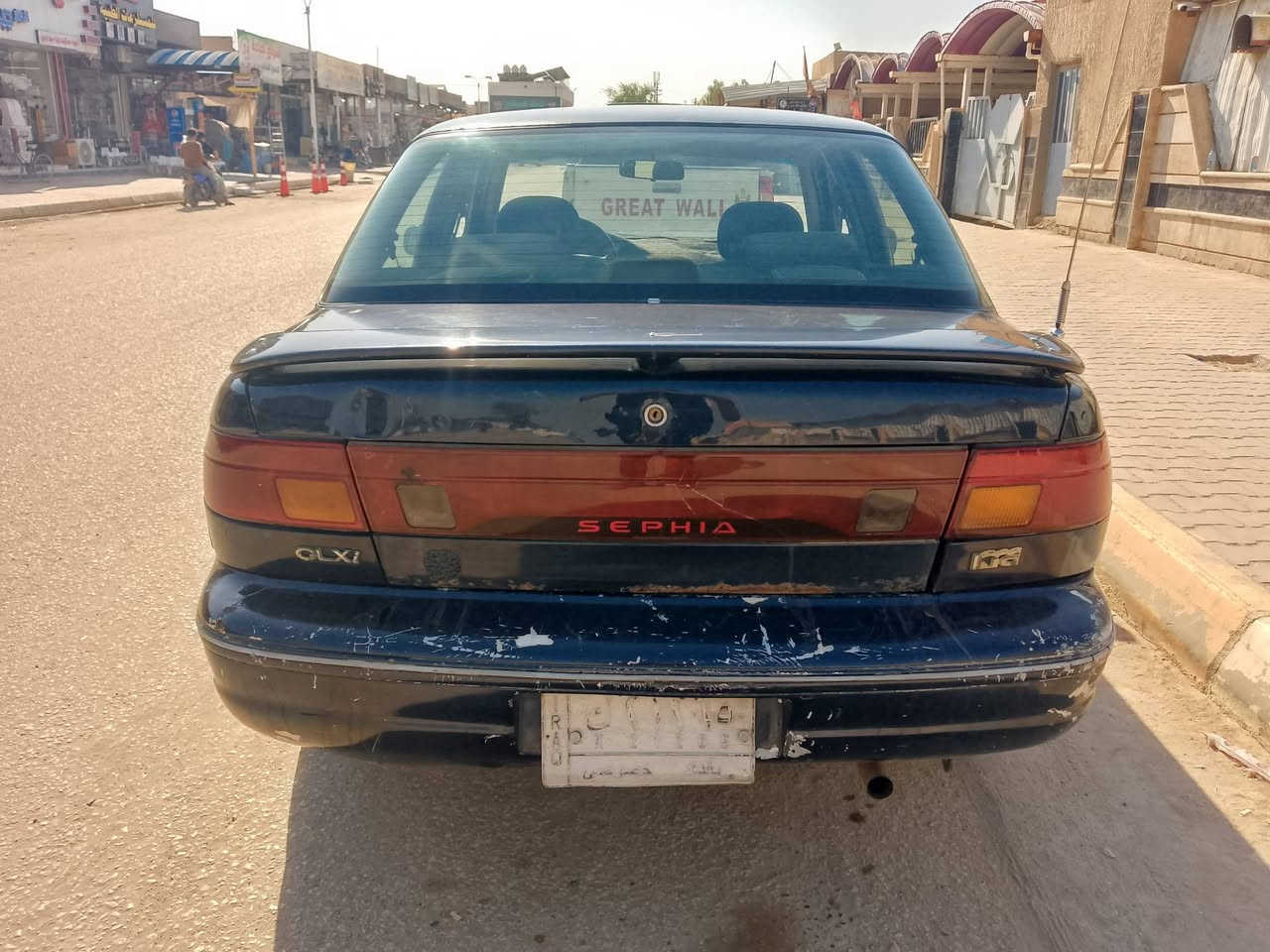 السلام عليكم سيفيا 1993محرك جديد  مفتوح كير عادي كهربائيات كامله صدر نضيف السياره جاهزه ترايك وين متريد رقمها بغداد سنويه هسه نفذت العنوان بابل جبله السعر 28     رقم الهاتف ***********
