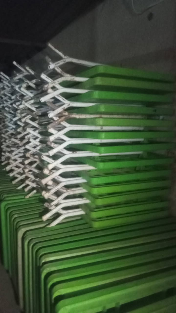 بسم الله الرحمن الرحيم
165 ميز بلاستيك مستخدم للبيع نظافة من 70 الى 80 % للاستفسار 

*********** 
*********** الوتساب 

العنوان : بابل الحلة الحمزة الغربي
