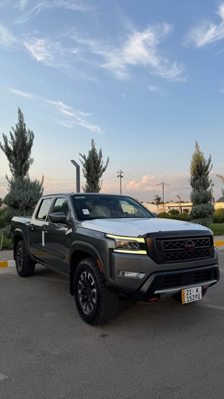 سڵاوتان لێبێت nissan fronter pro 4x مۆدێل٢٠٢٢ سەیارەکە 77,000مایڵ ڕۆشتووە تەنها بستێک لە بۆنیتەکەی پ.د،ڕ هەیە بۆیاخی نییە سەیارەکە گێڕو مەکینەی نەکراوەتەوە و بەشەرت مەکینە ٣.٨ لتری ٦ بستۆنە 
مواصەفات:
بەسمە 
کامێرا ٣٦٠ 
حاسە
رادار
قفڵ ئەکسل
لایت لید+زینۆن
شاشە
کوشن چەرم +کارەبایی
ڕاداری ناوچەی کوێر
زۆر مواسەفاتی دیکە
نرخی 247 وەرەقەو مەجال
ژمارەی مۆبایل:***********
WhatsApp&Viber✅ السليمانية, العراق
