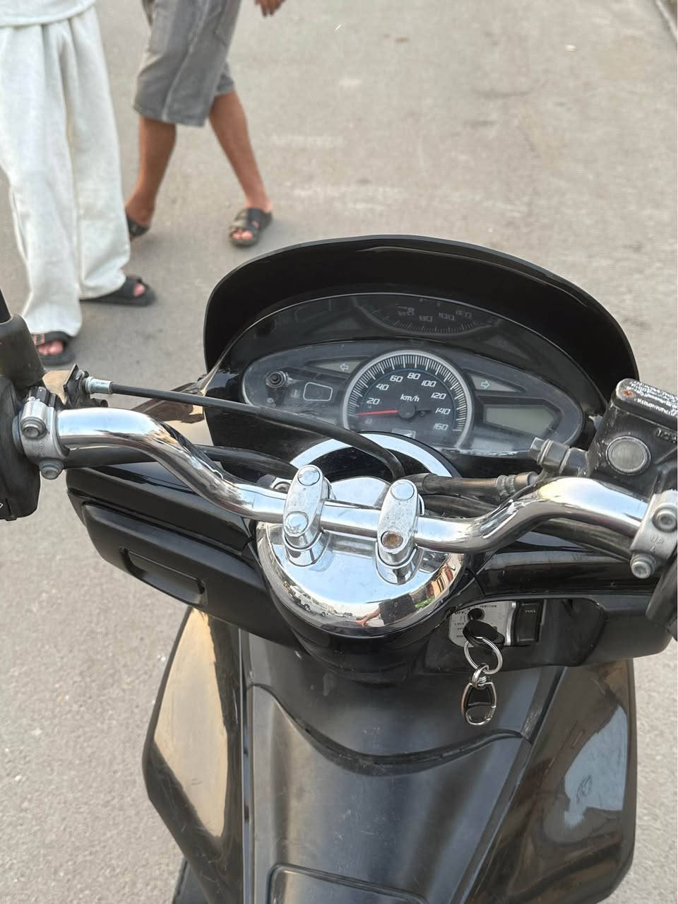 هوندا PCX • بغداد • مديمت صدر