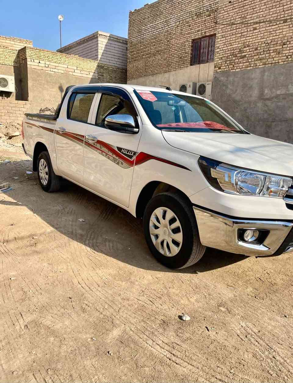 هايلوكس • ٢٠٢٥ • كفالة