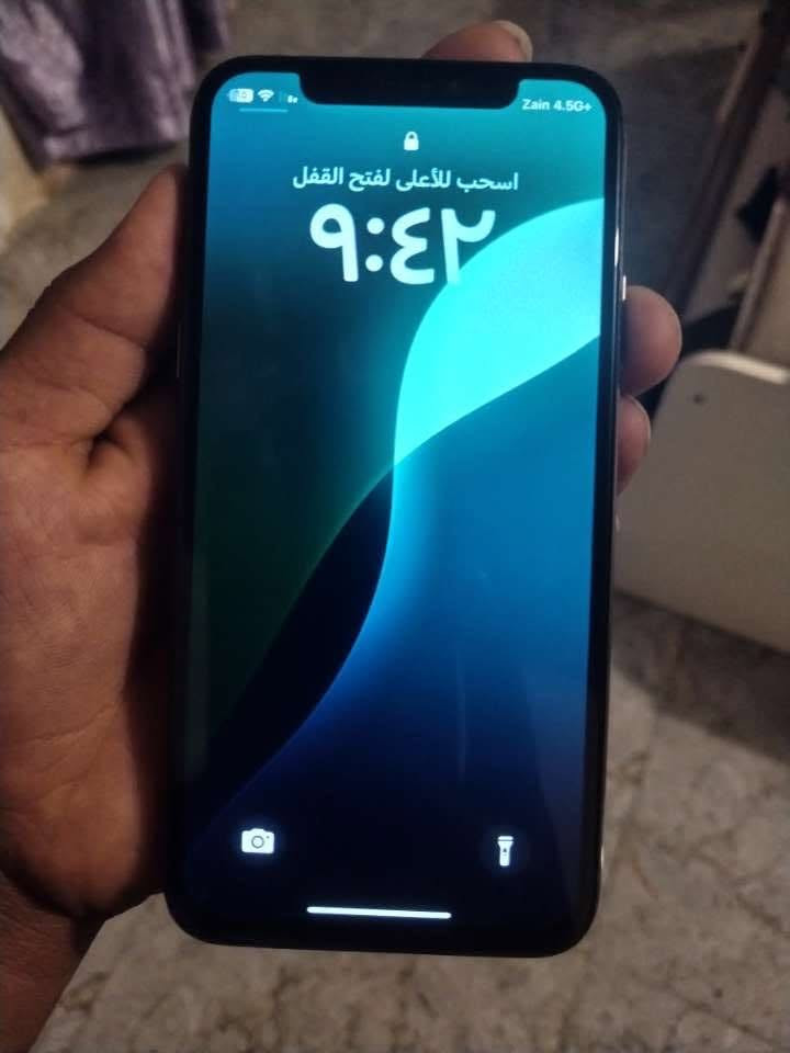 السلام عليكم شباب اكس إس للبيع أو مراوس شعندك نزل جهاز مثل مامضح كدامك جهاز نضيف وكله شغال مبدل بطاريه فقط ١٠٠
***********
