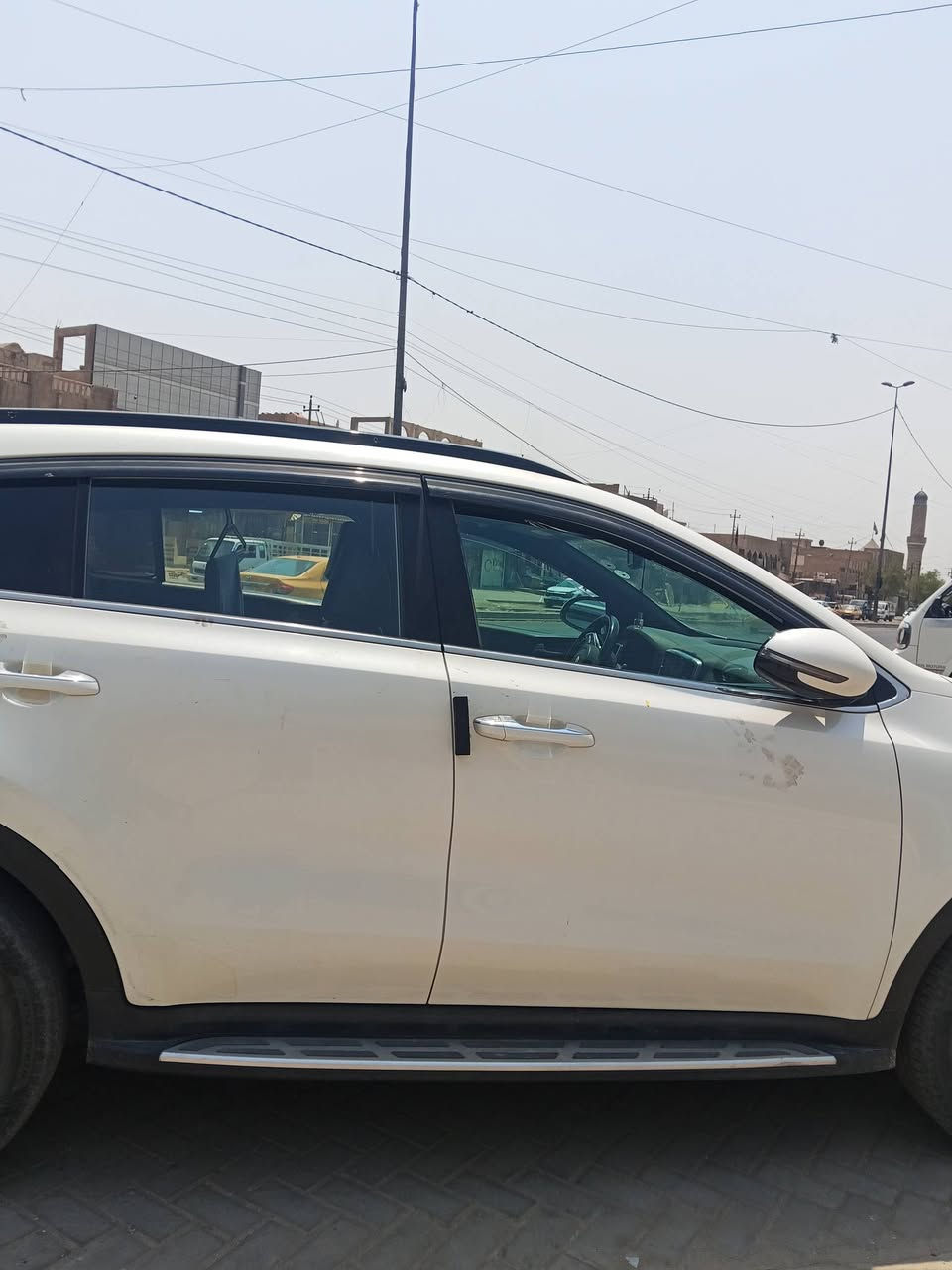 سبورتج موديل 20 أمريكي حادث بسيط لون أبيض تحويل مباشر سياره جديده وجاهزه متصرف. اي شي عليه السعر 170 مكاني بغداد البياع الاعلام *********** 
***********
