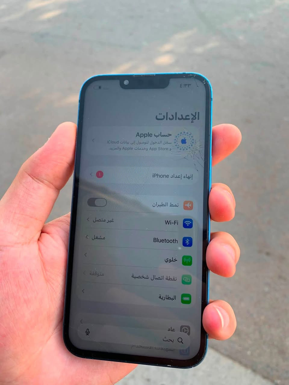 ايفون 13 /128
بطاريتة 74 فقط مبدل شاشه وبيها فطر بالكلاس مماثر ع لمس استخدمة عادي
كلة شغال كامرات اتصال فيس ايدي 
سعرة 310 مكان الدورة 
***********
