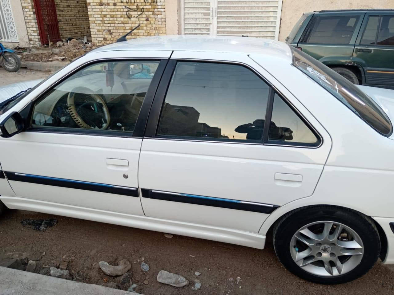بيع او مراوس بسايبه 25 
بيجو بارص موديل 23 رقم كربلاء مكفوله كفاله عامه من الظربه وتبديل والصبغ بيه فقط شويه بارد مامبين مكينه حجم 2000 مكينه كير جدد كفاله حداديه تخم تاير السياره جاهزه باقي 4 اشهر تقربا وصير حره وكاله بسمي السعر 66 مكاني الكوت مركز المدينه ***********

نص مكتوب في الصور:
- ٣:٣٥
- ٧ نوفمبر، ٢٠٢٥
- ٤:٠٢ م
- المزيد
- حذف
- تعديل
- المفضلة
- مشاركة