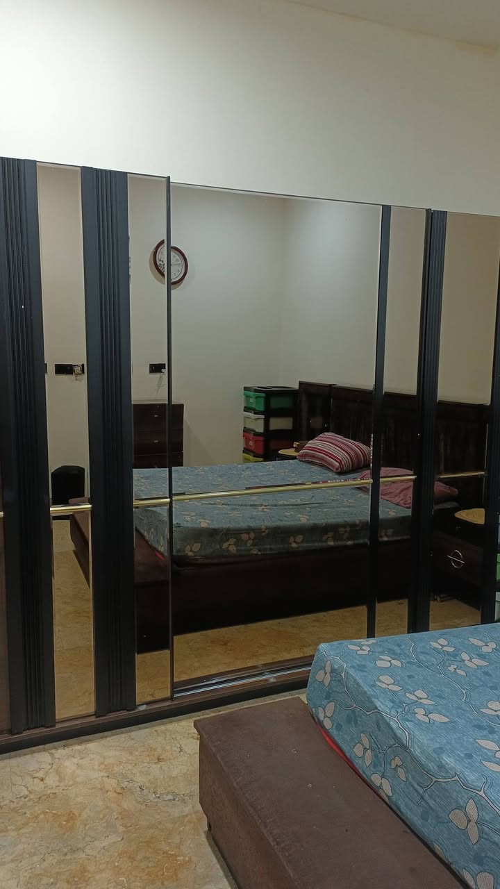 غرفه نوم مستعمله للبيع ام 10 قطع التواصل واتساب ***********
