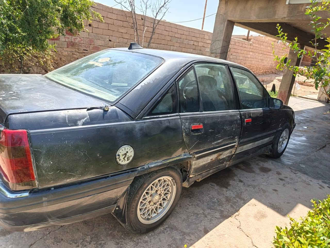 بسم لله وعلى بركت لله سياره اوبل اوميكا موديل1991 محرك 2400 منفيس الانبار ممستمسكات راعيها موجوده بس ابيعها حديد السعر13ورقه وبيها مجال تواصل على الرقم ***********
***********
