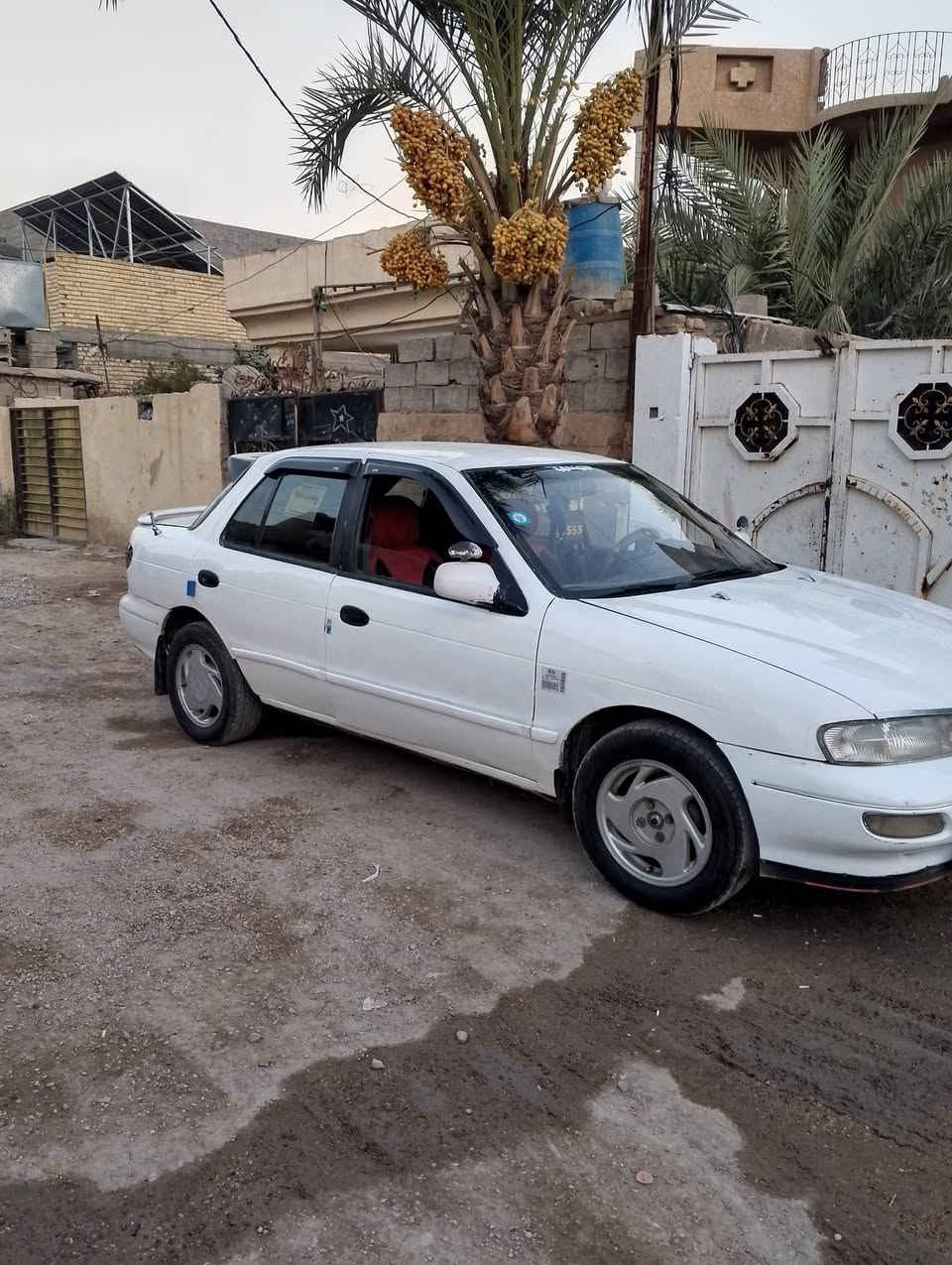 السلام عليكم سيفيا للبيع موديل 95 سياره مصبوغه جماليه محرك خير من الله محرك مفتوح اتعهد بي نظافه فول كير عادي رقم بغداد العنوان بغداد ابو غريب حي الفارس مقابيل شربت ابو عباس العالمي السعر 32 وبيها مجال للشراي 
 رقم الهاتف:***********
