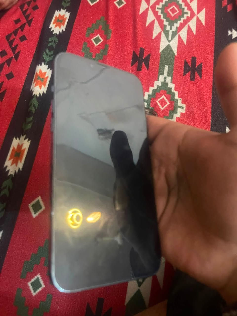 سلام عليكم اخواني جهاز ايفون ١٣ برو ماكس
نضافه ١٠٠//١٠٠ فقط كلاسه وكع وبيه فطور ممئثر ع شاشه نهائين لا ع لمس ولا ع الوان شاشه جهاز مامفتوح ولا طاب صيانه 
جهاز ع ايدي طك كارتون حته كارتونه مال جهاز موجوده 
اريد مراوس او بيع من ١٤ وفوك مراوس ***********

