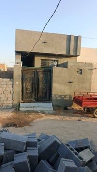 دار للبيع • مقابيل شارع السبيس • عمود ٢٦٢