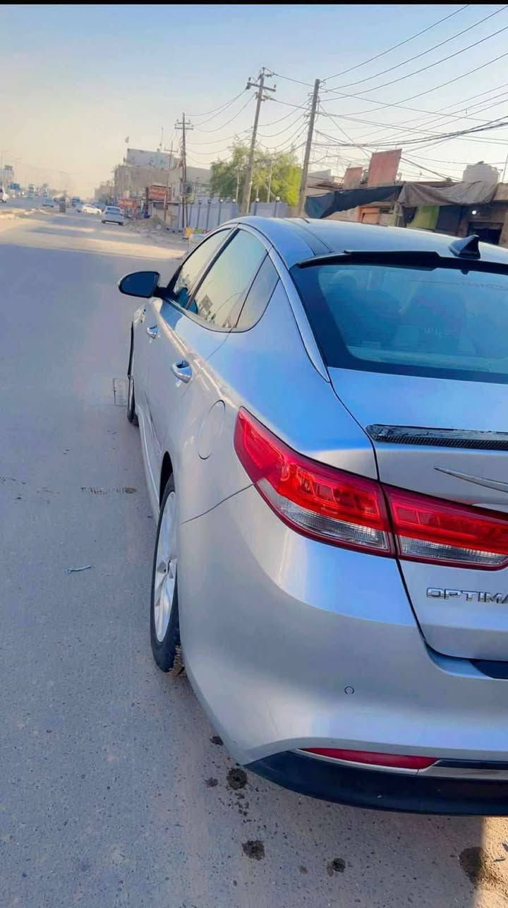 سلام عليكم عمي سياره كيه اوبتمه لبيع او مراوس بجارجر سياره خير من الله السياره بني رامه السياره فول ما ناقصه اي شي تبريد ثلج حداديه جديده تخم تاير السياره مال بيت ما متعوبه السياره مديل 2016 السياره وارد امريكي كير مكينه خير من الله 
***********
